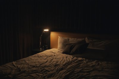 Eén slechte nacht slapen kost je drie nachten herstel